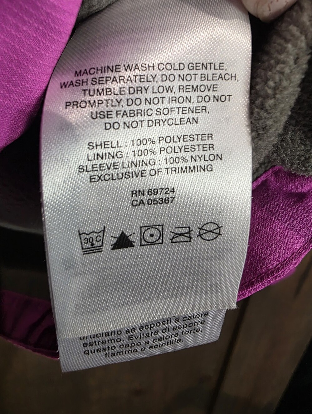 Columbia Women's Lightweight Jacket - Bright Magenta Drawstring Waist Size Large - Picture 6 of 8
